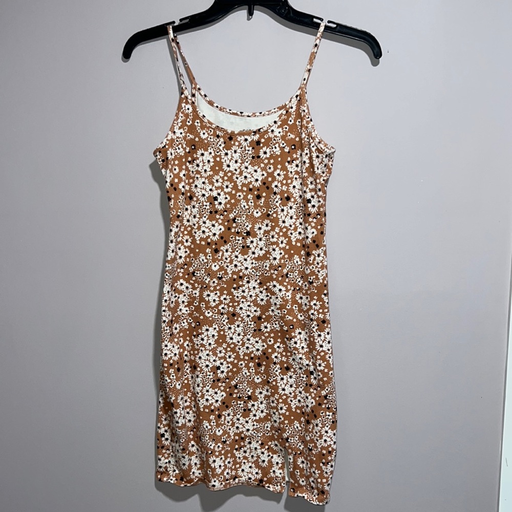 flowered M wild fable mini slim fitted dress